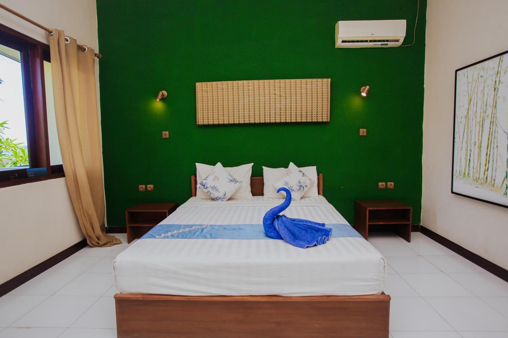Hotel Medana Bay Marina à Paloh Extérieur photo